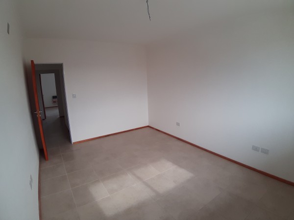 Venta duplex zona Obras Sanitarias