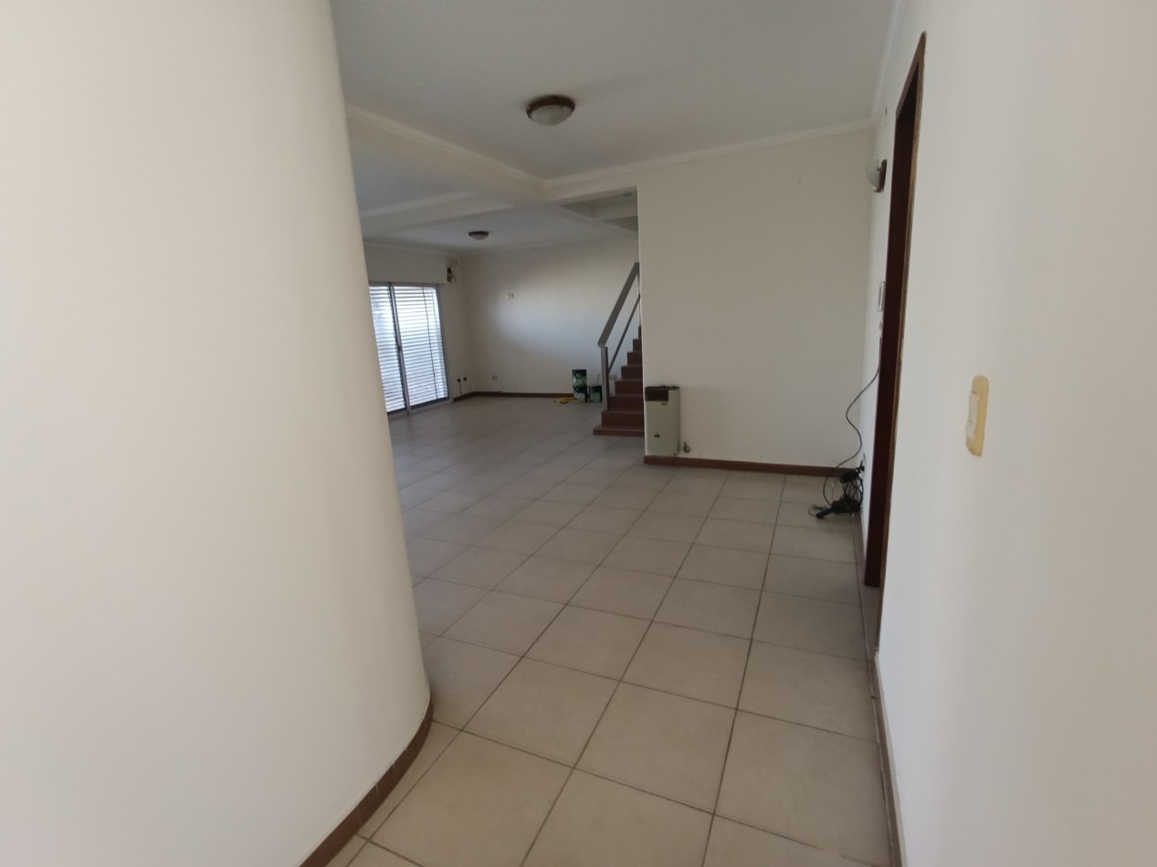Alquiler casa 3 habitaciones