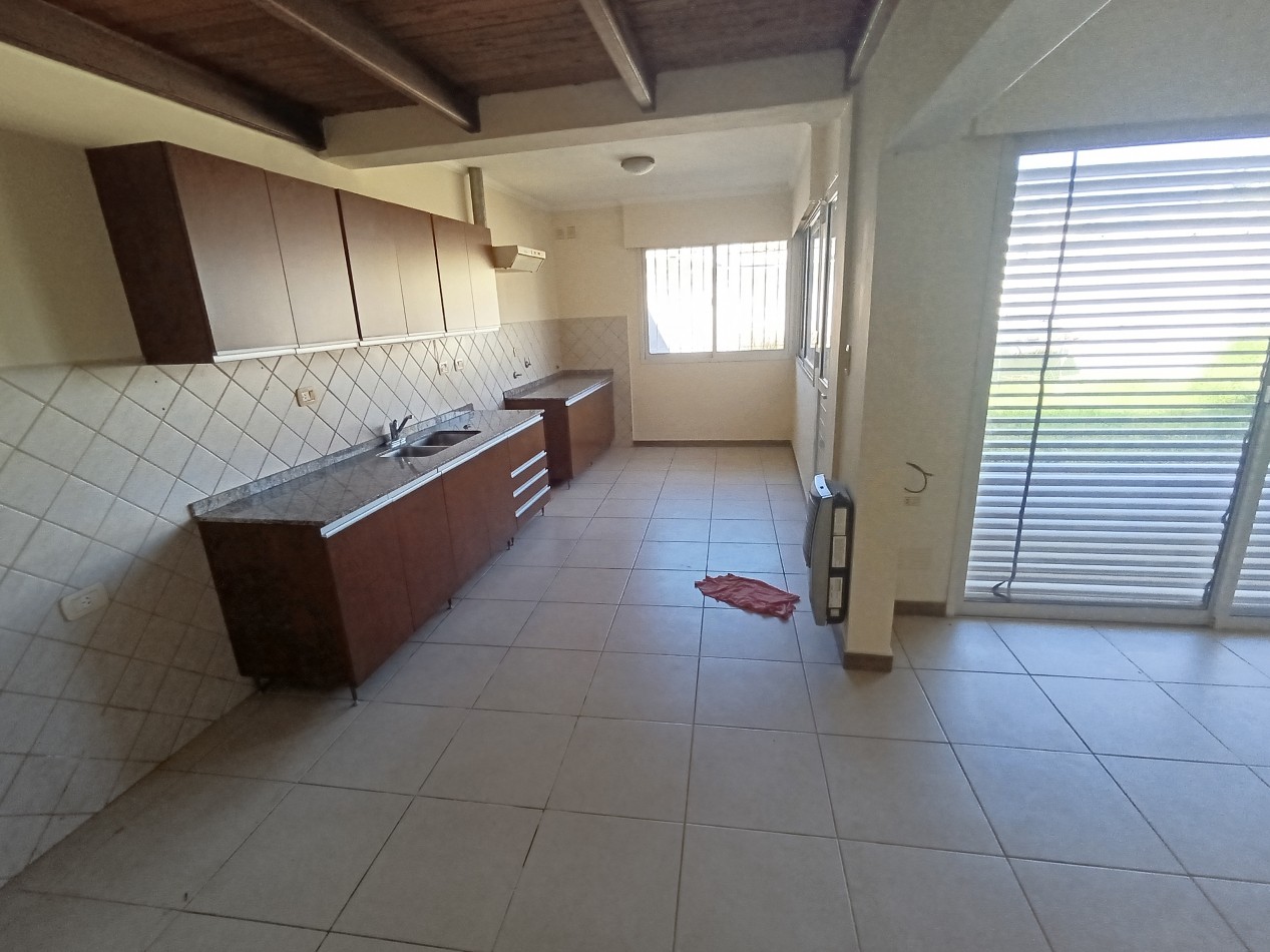 Alquiler casa 3 habitaciones