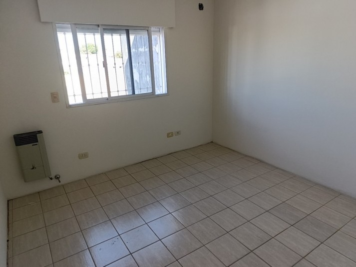 Alquiler casa 3 habitaciones