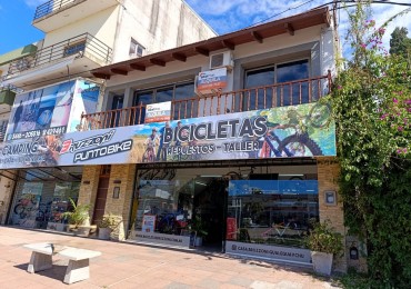 Alquiler depto. grande 2 hab. Urquiza y B. Daneri